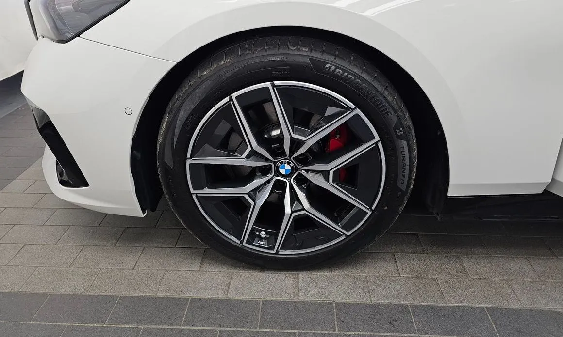 BMW 5-Series 2025 из KR, фото 6