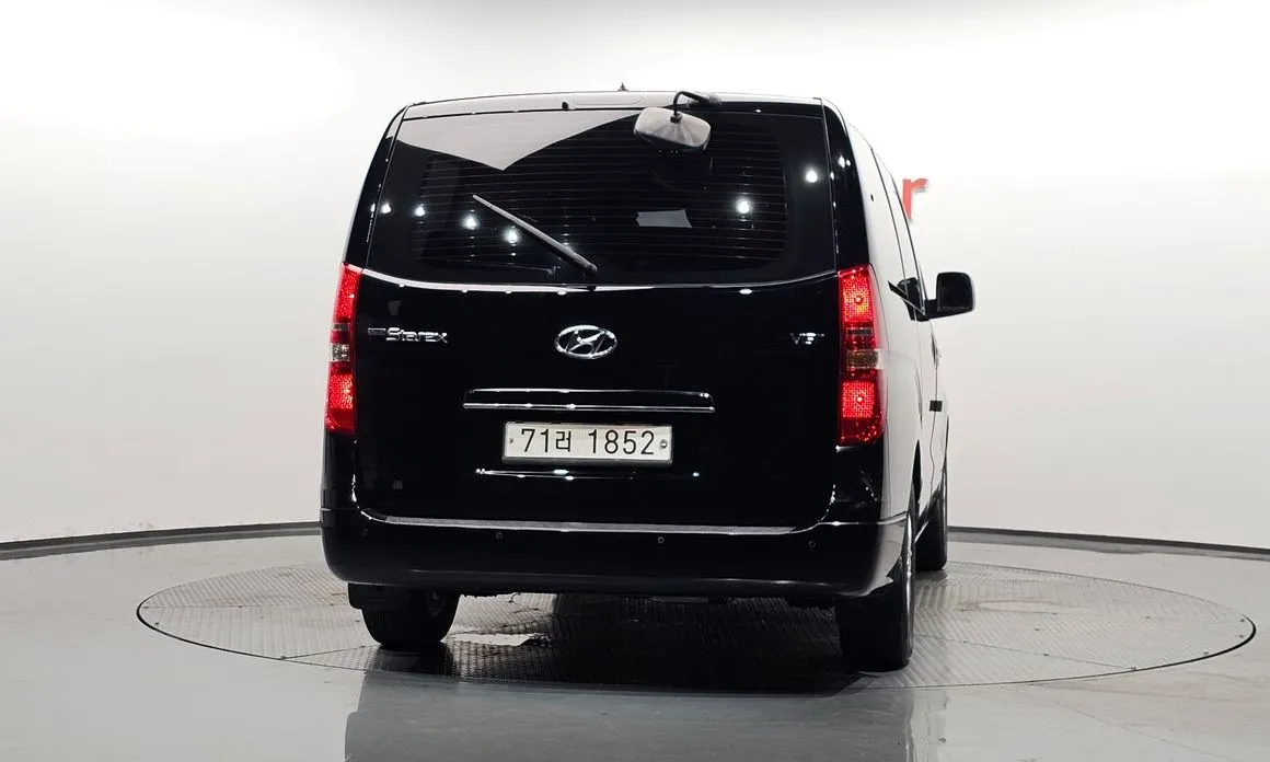 Hyundai Starex — фото 8
