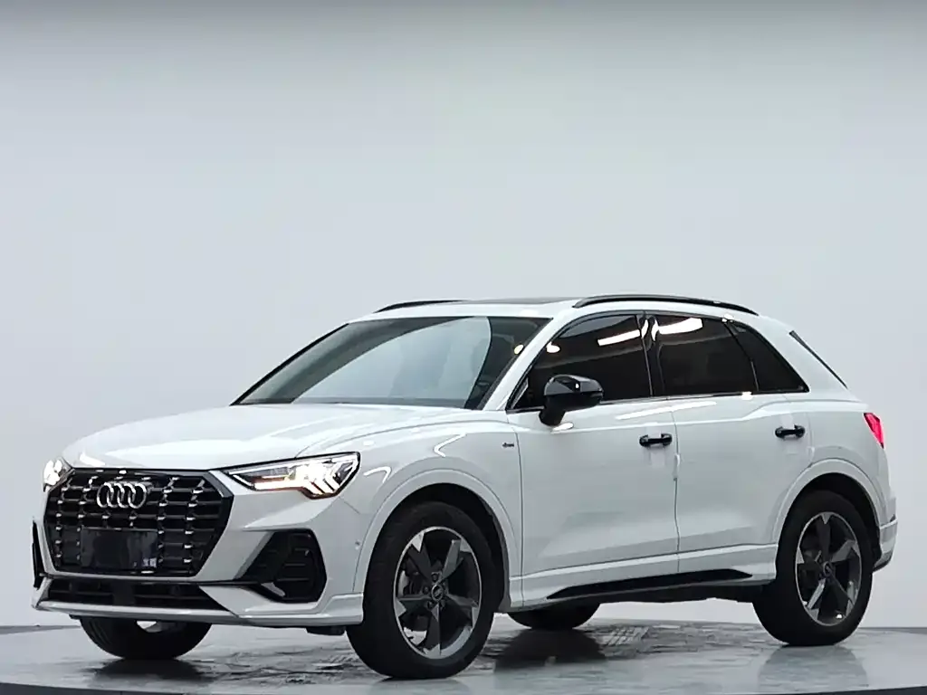 Audi Q3 — фото 5