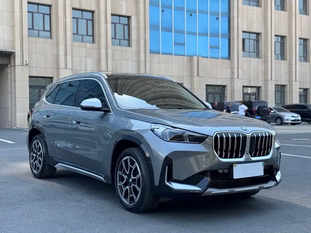 BMW X1 — фото 2