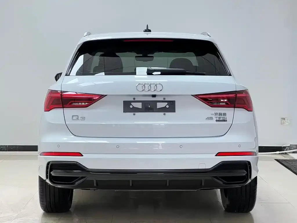 Audi Q3 — фото 2