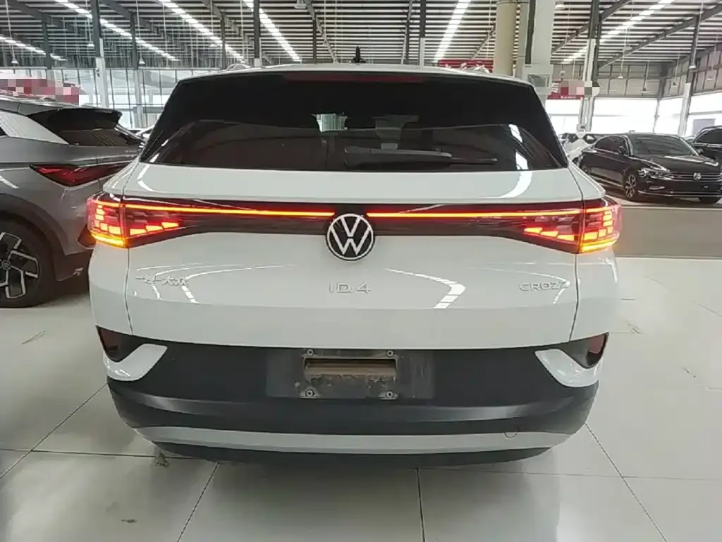 Volkswagen ID.4 Crozz — фото 9