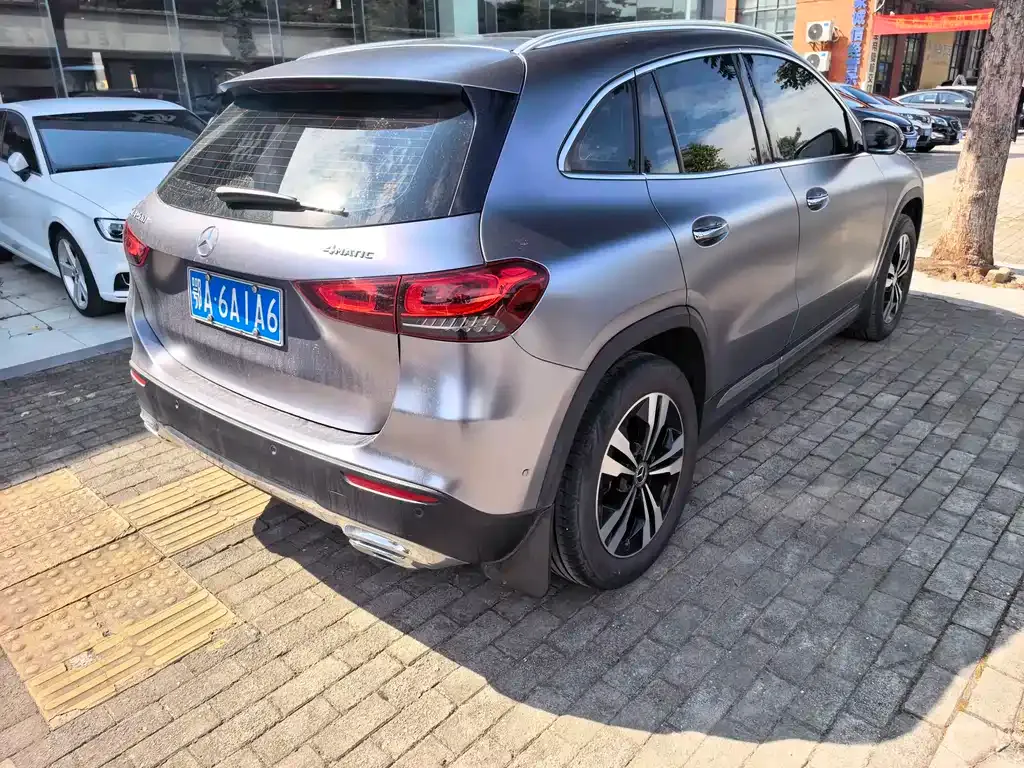 Mercedes-Benz GLA — фото 6