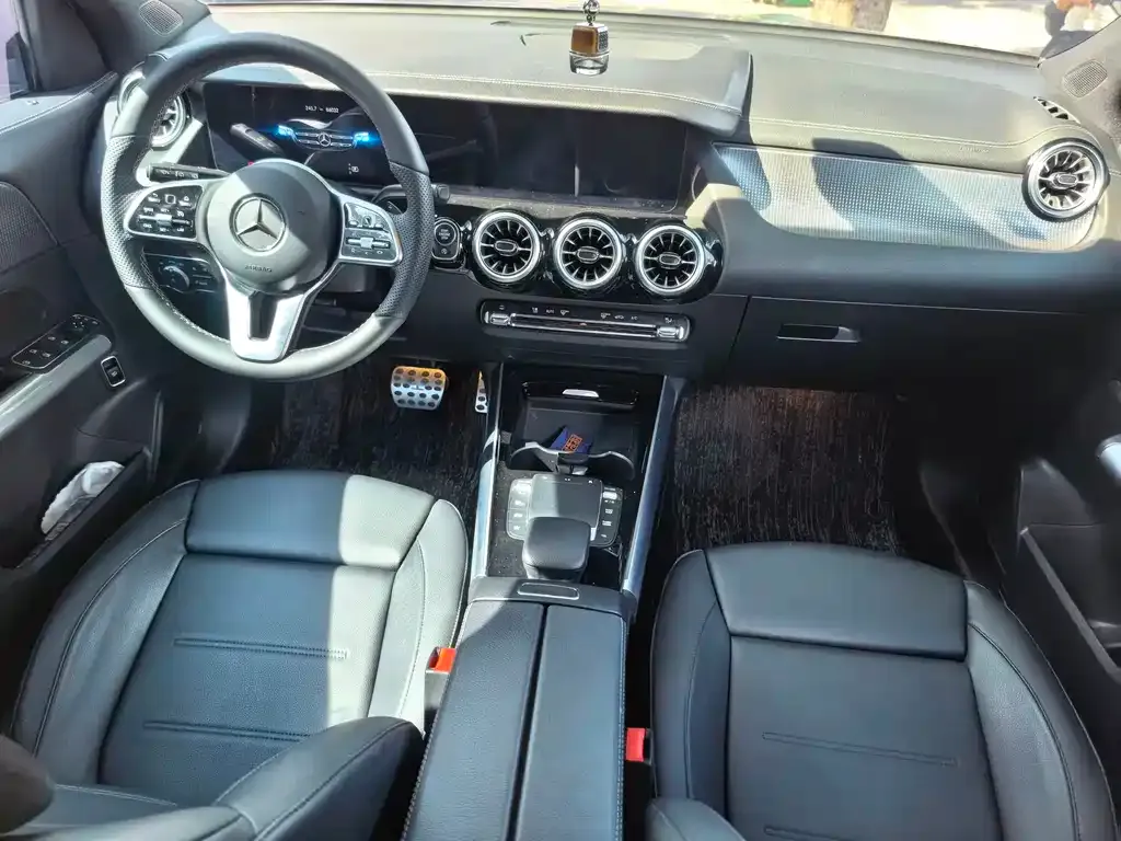 Mercedes-Benz GLA — фото 2