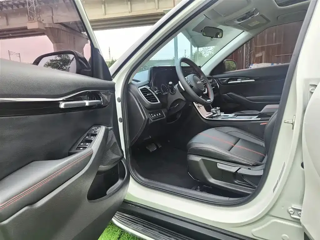 Kia KX3 — фото 2