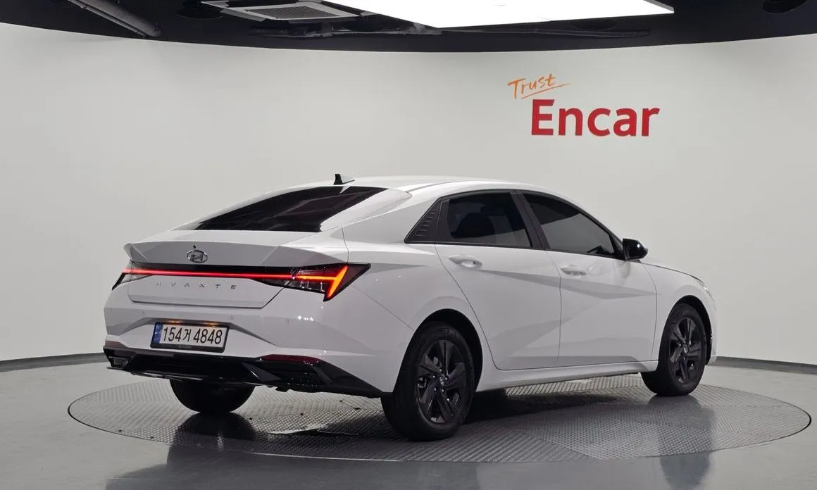 Hyundai AVANTE — фото 6