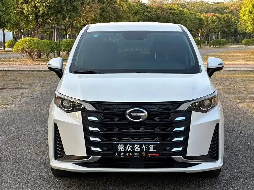 GAC Motor Trumpchi M6 — фото 4