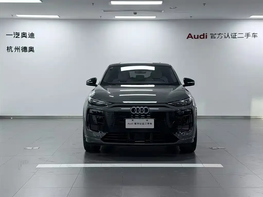 Audi Q6L e-tron — фото 7
