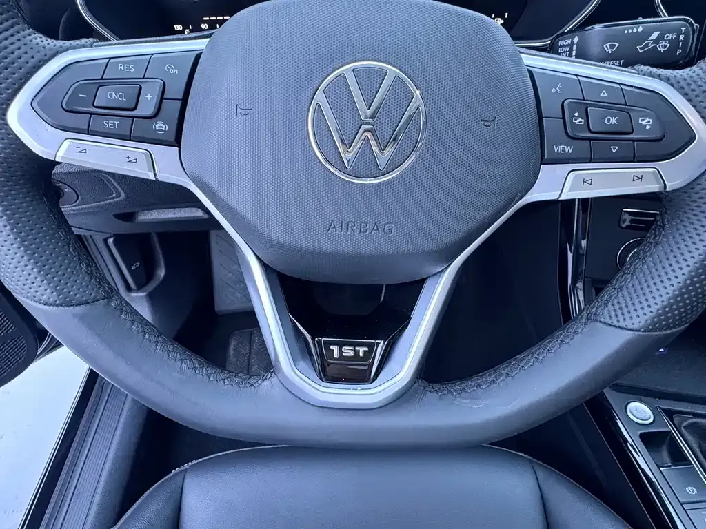 Volkswagen Passat — фото 9