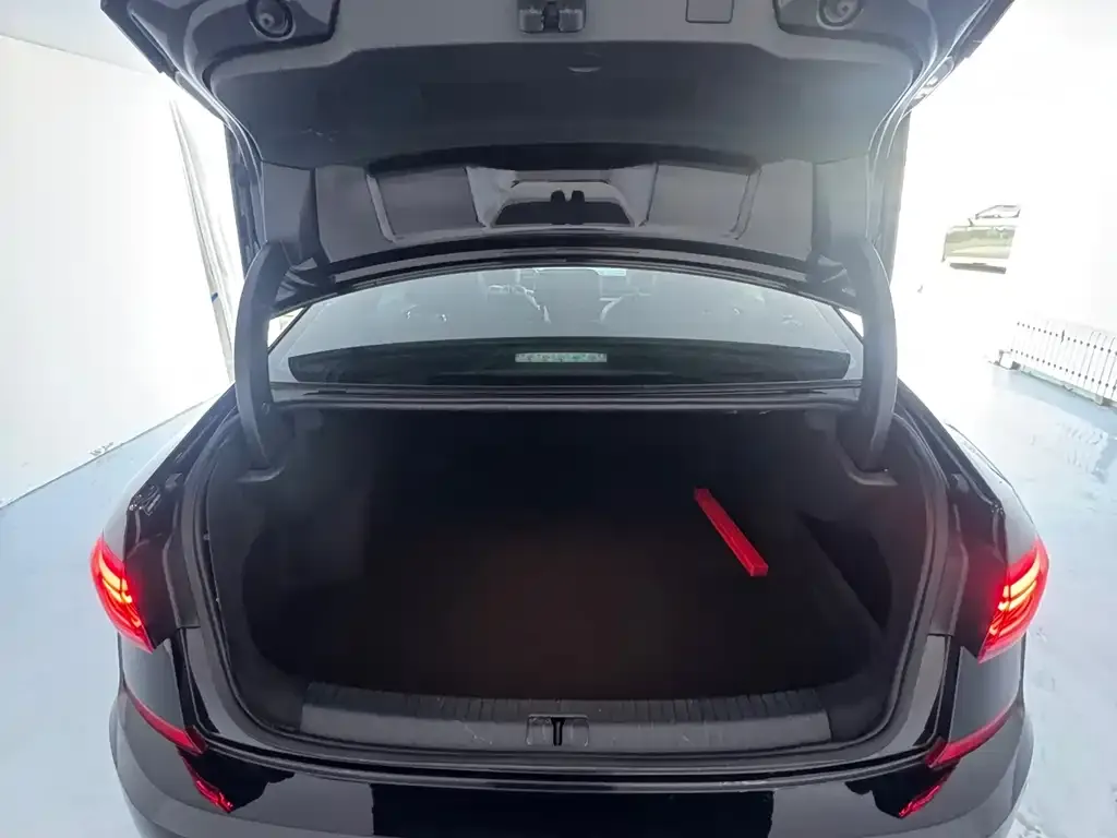 Volkswagen Passat — фото 4