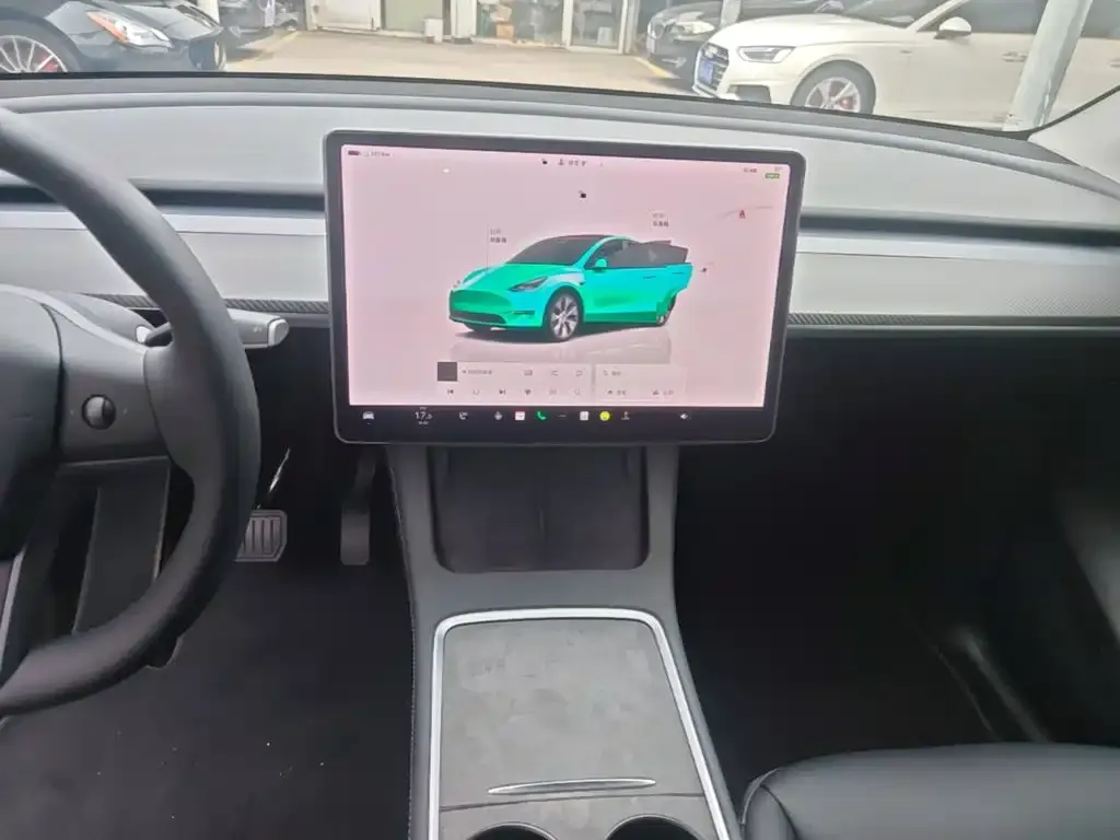 Tesla Model Y — фото 4
