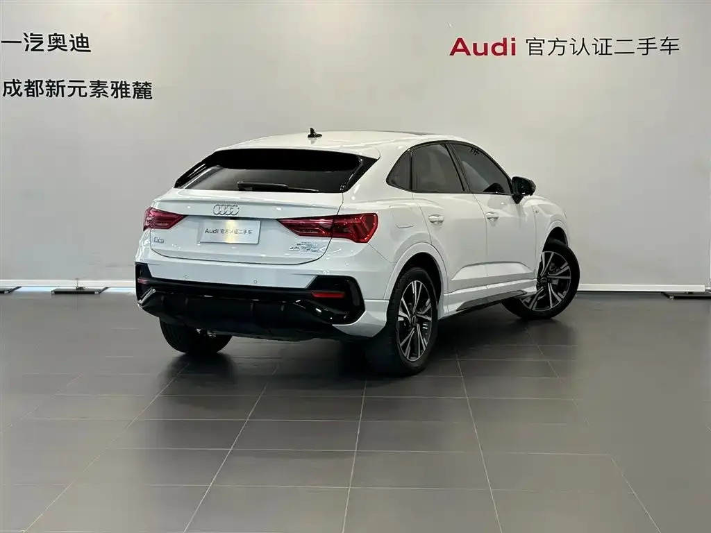 Audi Q3 Sportback — фото 4