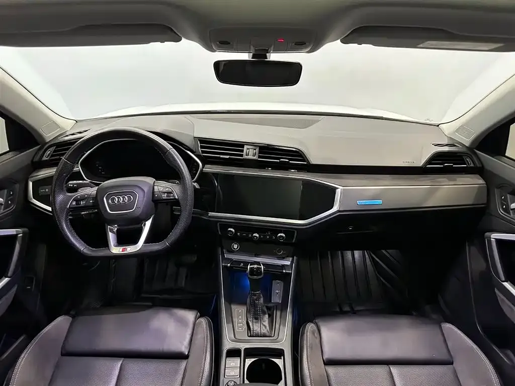 Audi Q3 Sportback — фото 6
