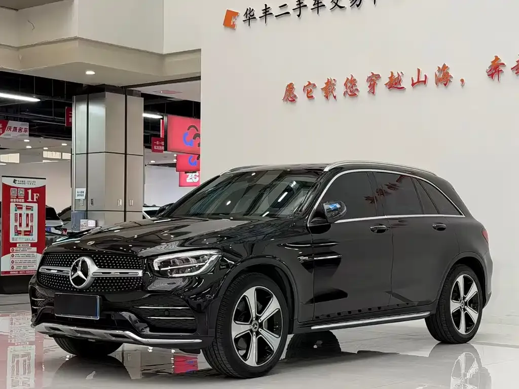 Mercedes-Benz GLC — фото 1