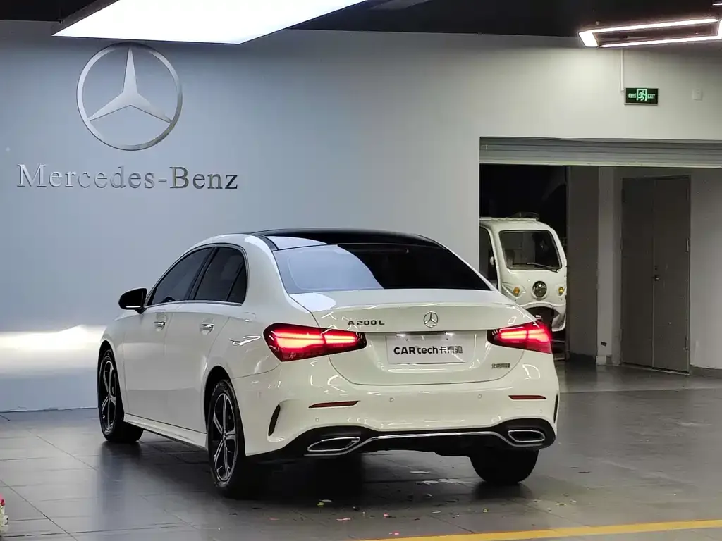 Mercedes-Benz A-Class — фото 10