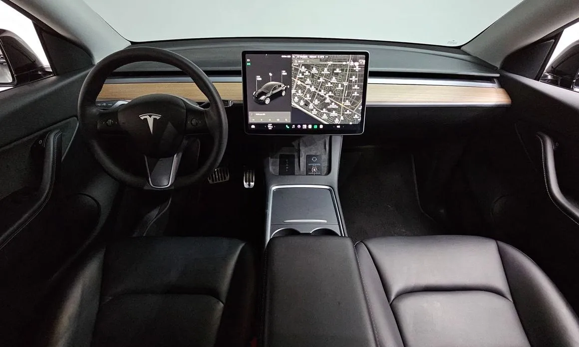 Tesla Model Y 2021 из KR, фото 3