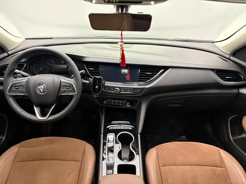 Buick Regal — фото 9
