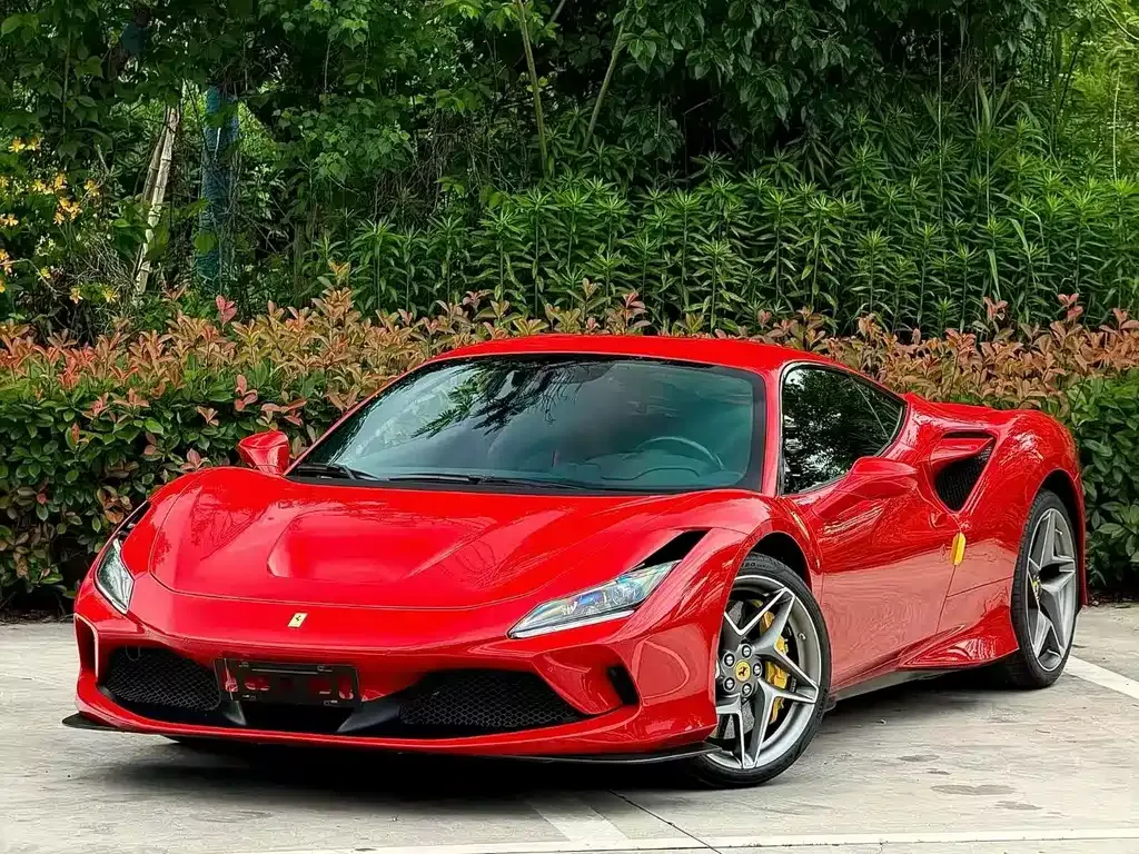 Ferrari F8 — фото 1