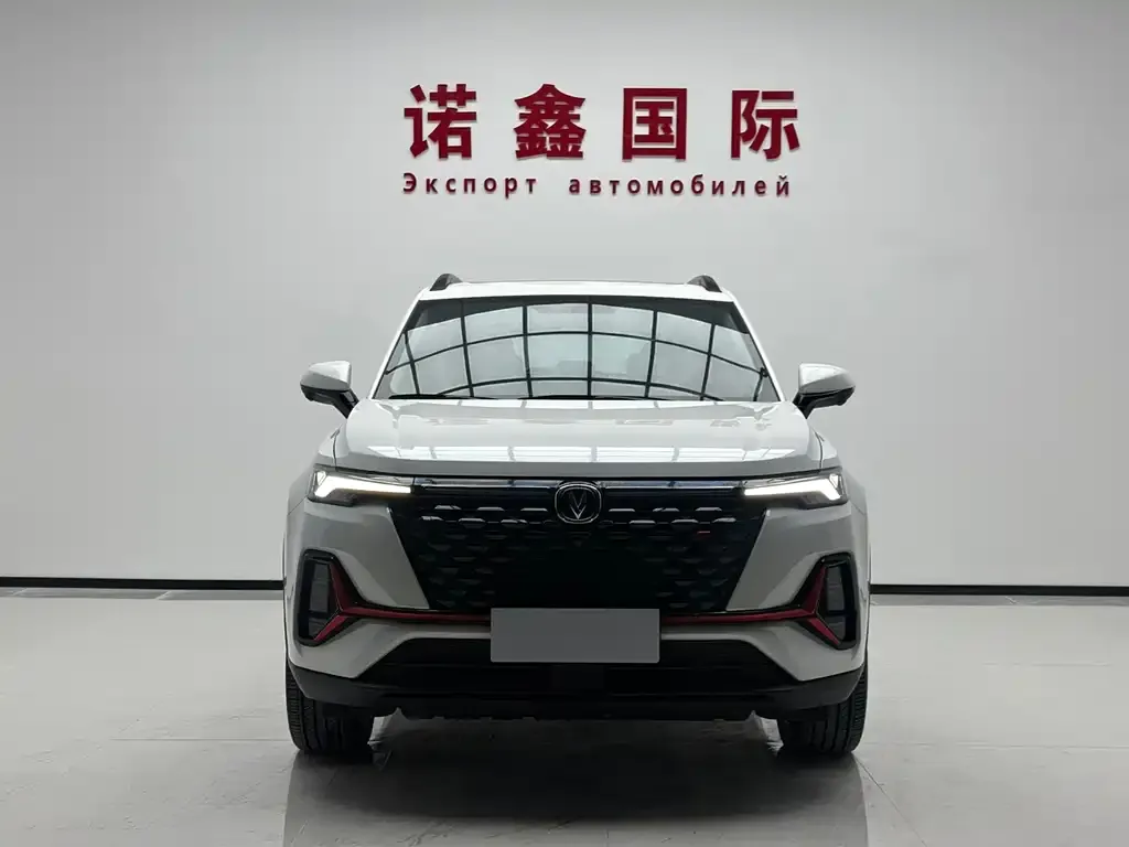 Changan CS35PLUS — фото 2