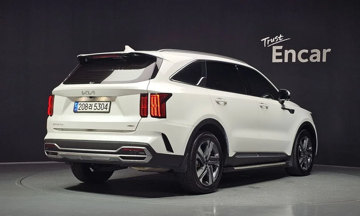 Kia Sorento — фото 6