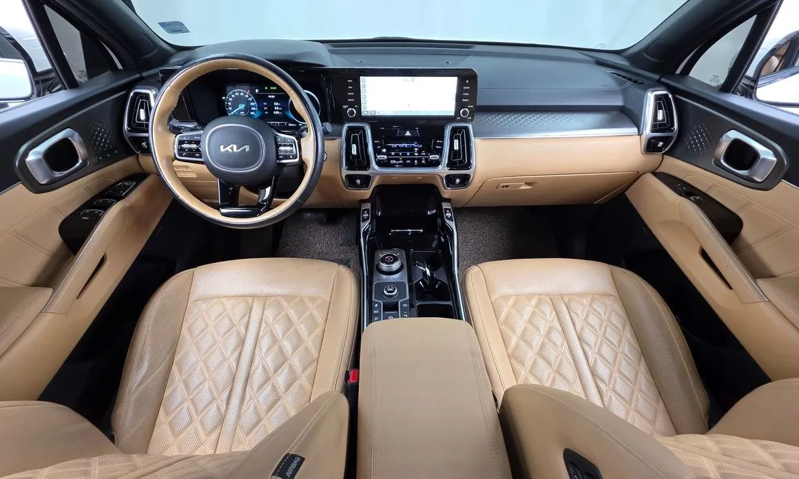 Kia Sorento — фото 9