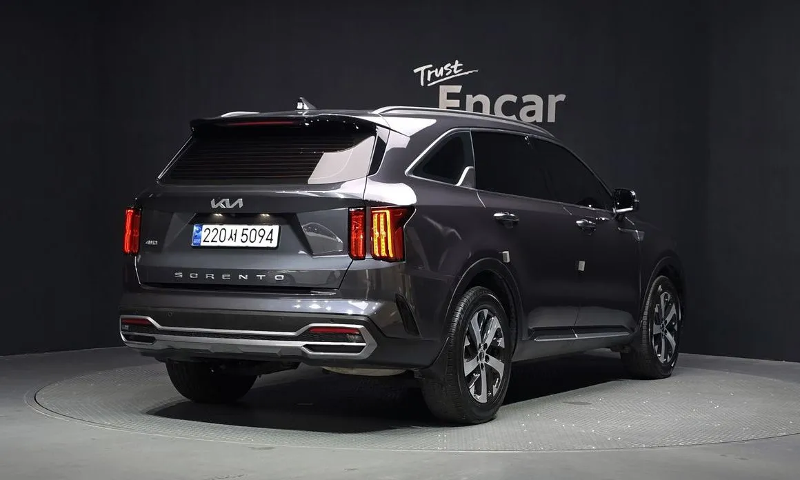 Kia Sorento — фото 3