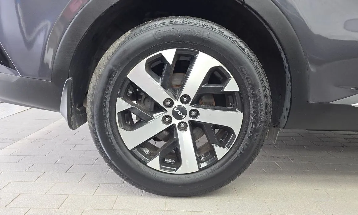 Kia Sorento — фото 10