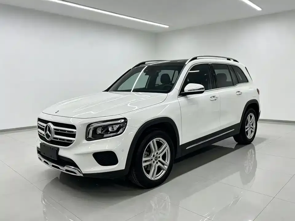 Mercedes-Benz GLB — фото 6