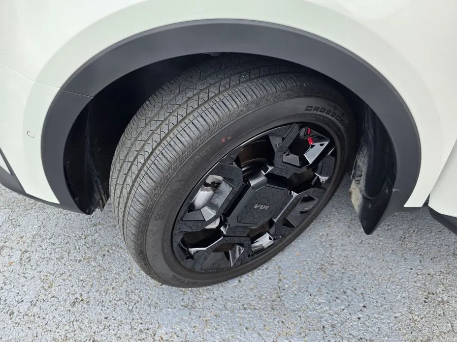 Kia Sorento — фото 7