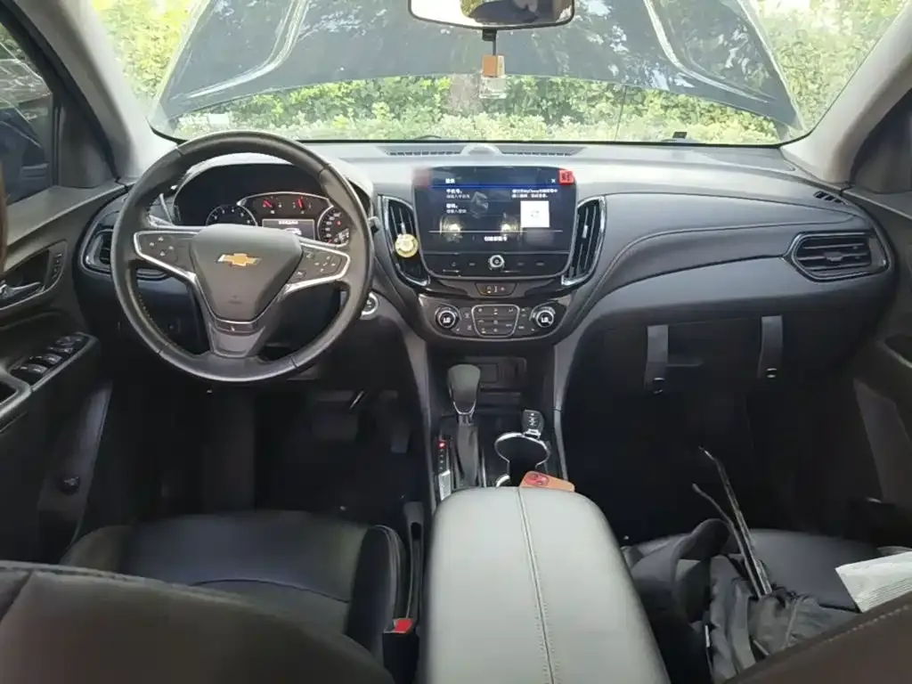 Chevrolet Equinox 2023 из CN, фото 3