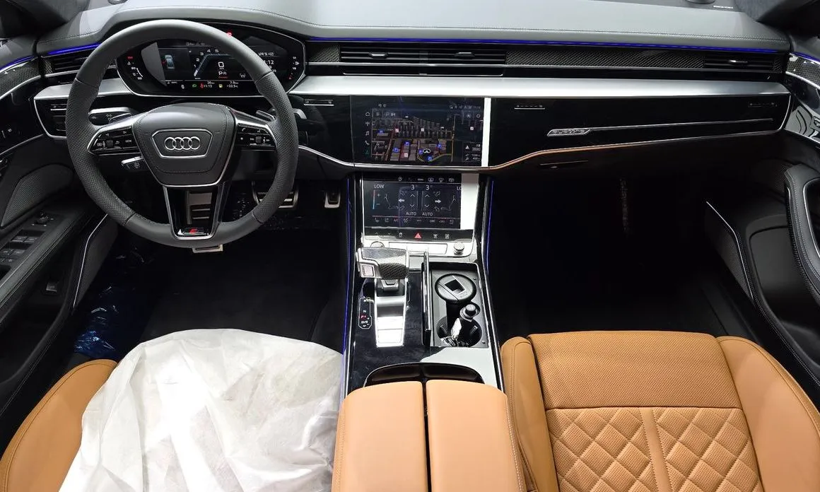 Audi S8 2025 из KR, фото 4