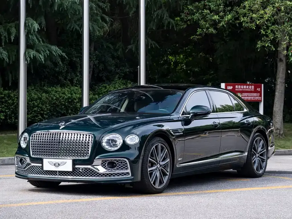 Bentley Flying Spur PHEV — фото 1