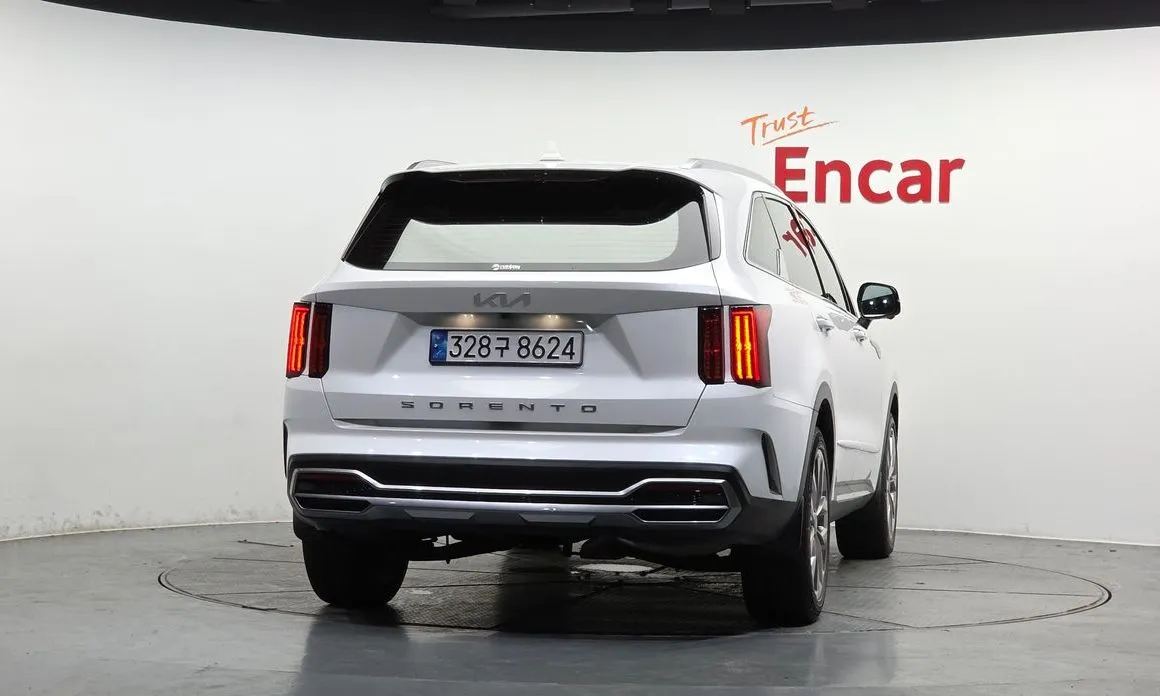 Kia Sorento — фото 4