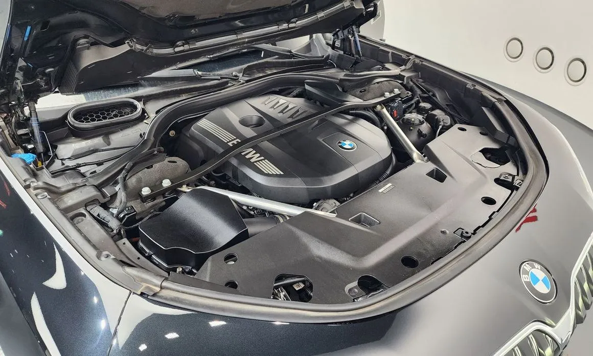 BMW 7-Series 2023 из KR, фото 3