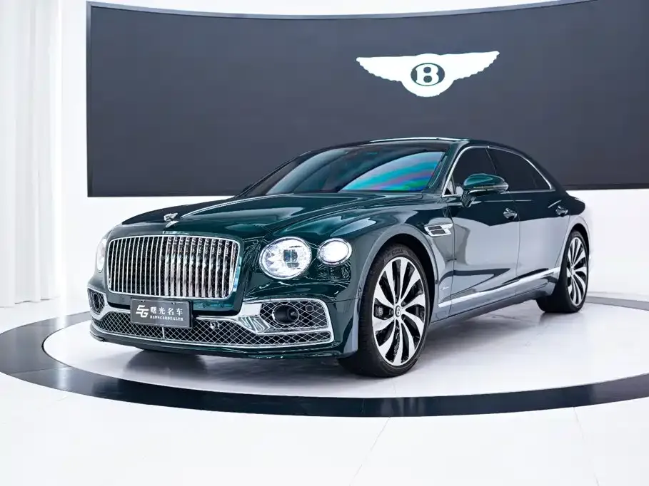 Bentley Flying Spur — фото 1