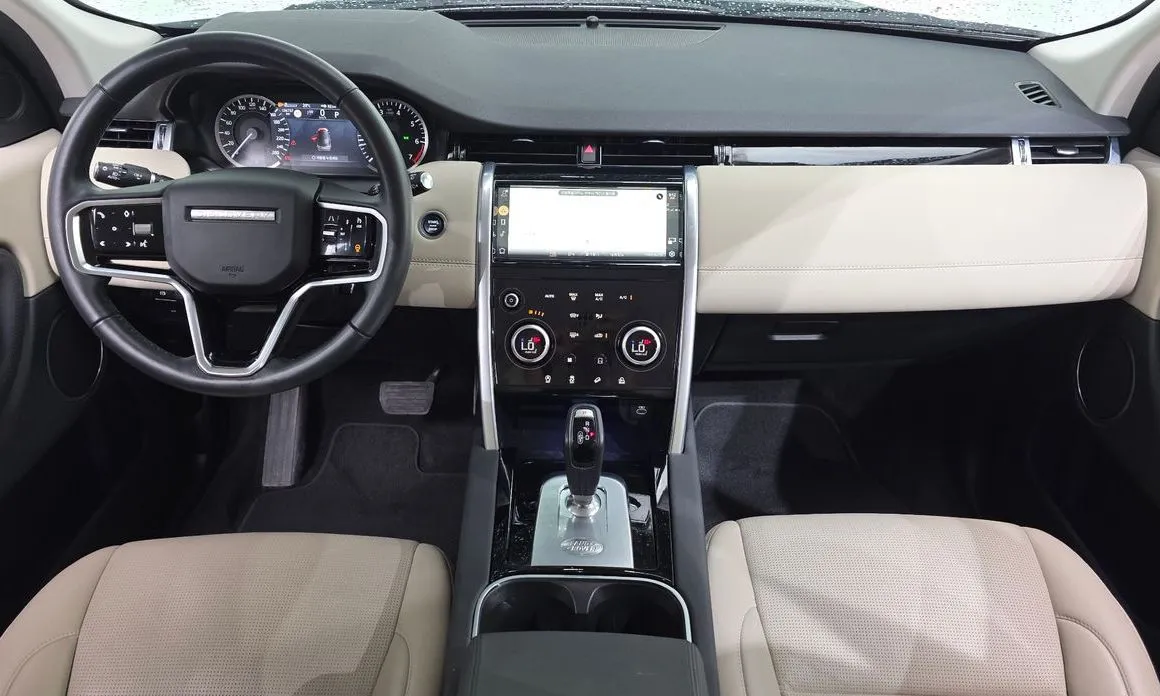 Land Rover Discovery Sport 2023 из KR, фото 8