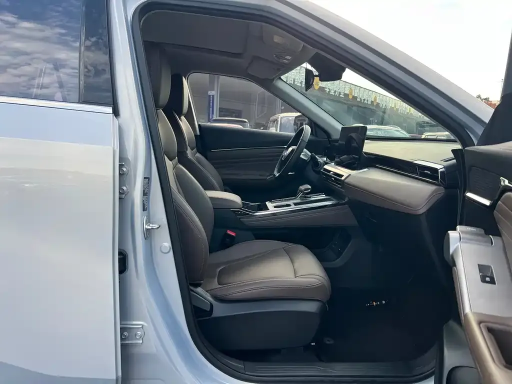 GAC Motor Trumpchi GS4 2024 из CN, фото 5