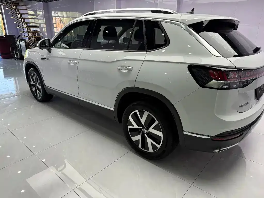 Volkswagen Tayron 2022 из CN, фото 8