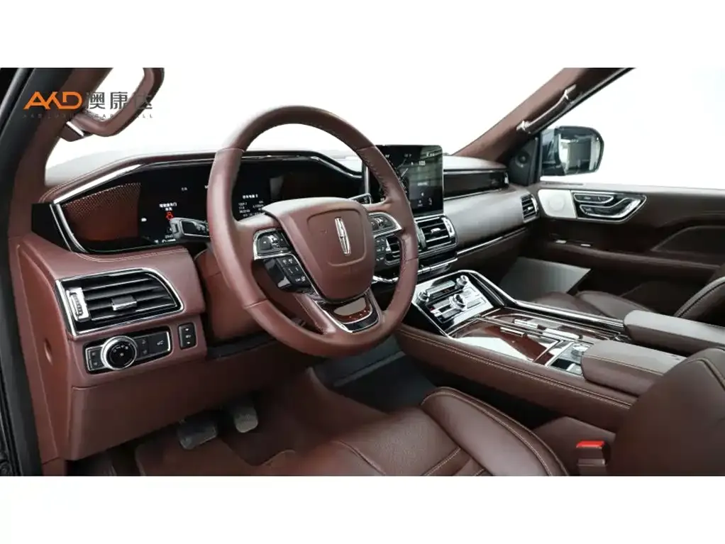 Lincoln Navigator — фото 10