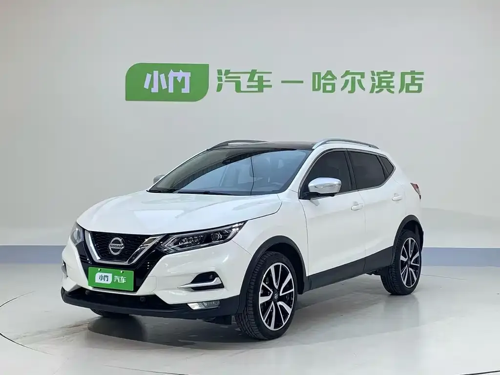 Nissan Qashqai — фото 1