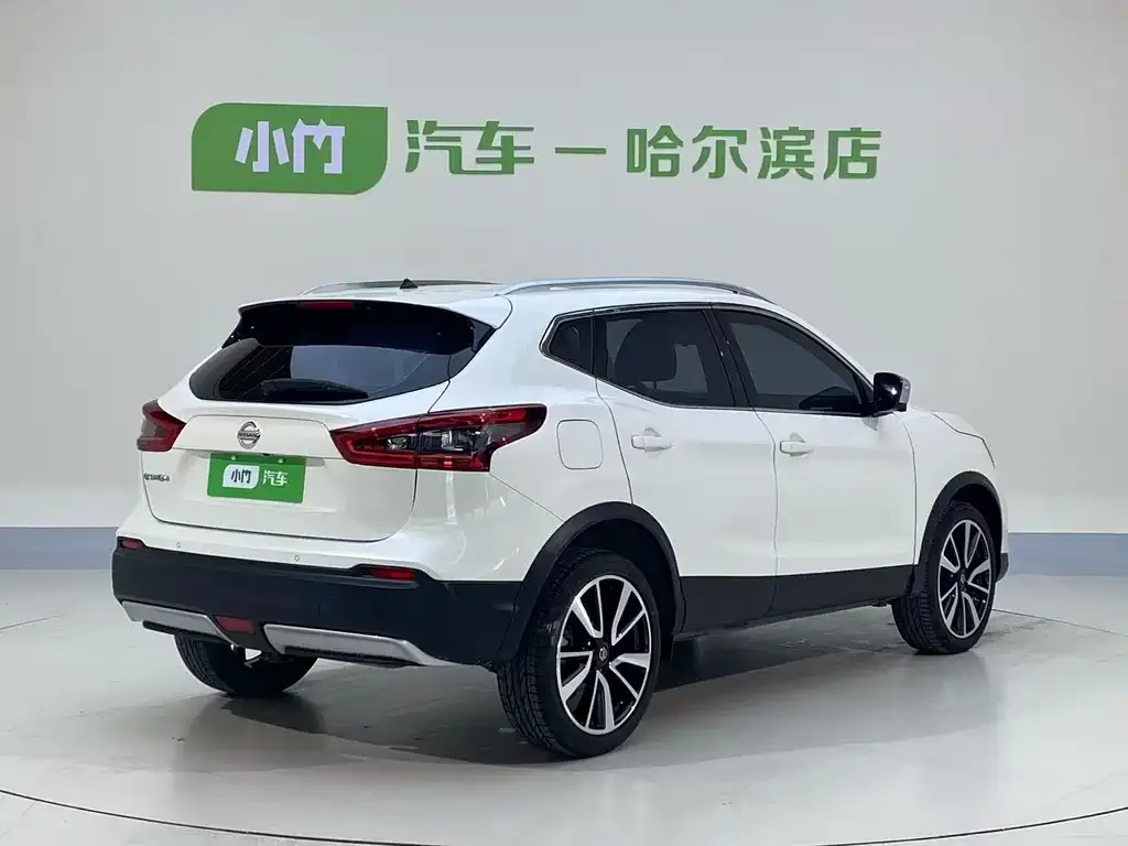 Nissan Qashqai — фото 8