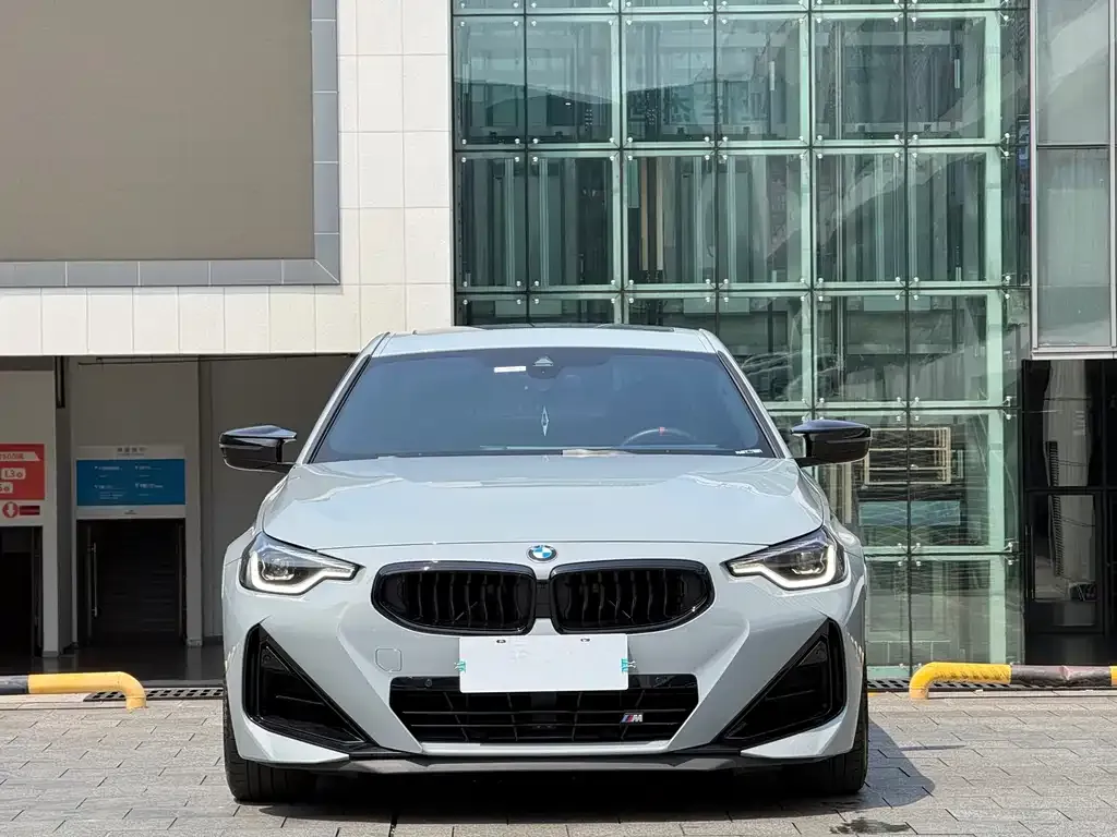 BMW M240i — фото 10