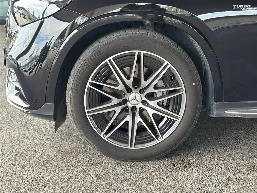 Mercedes-Benz GLC AMG — фото 10