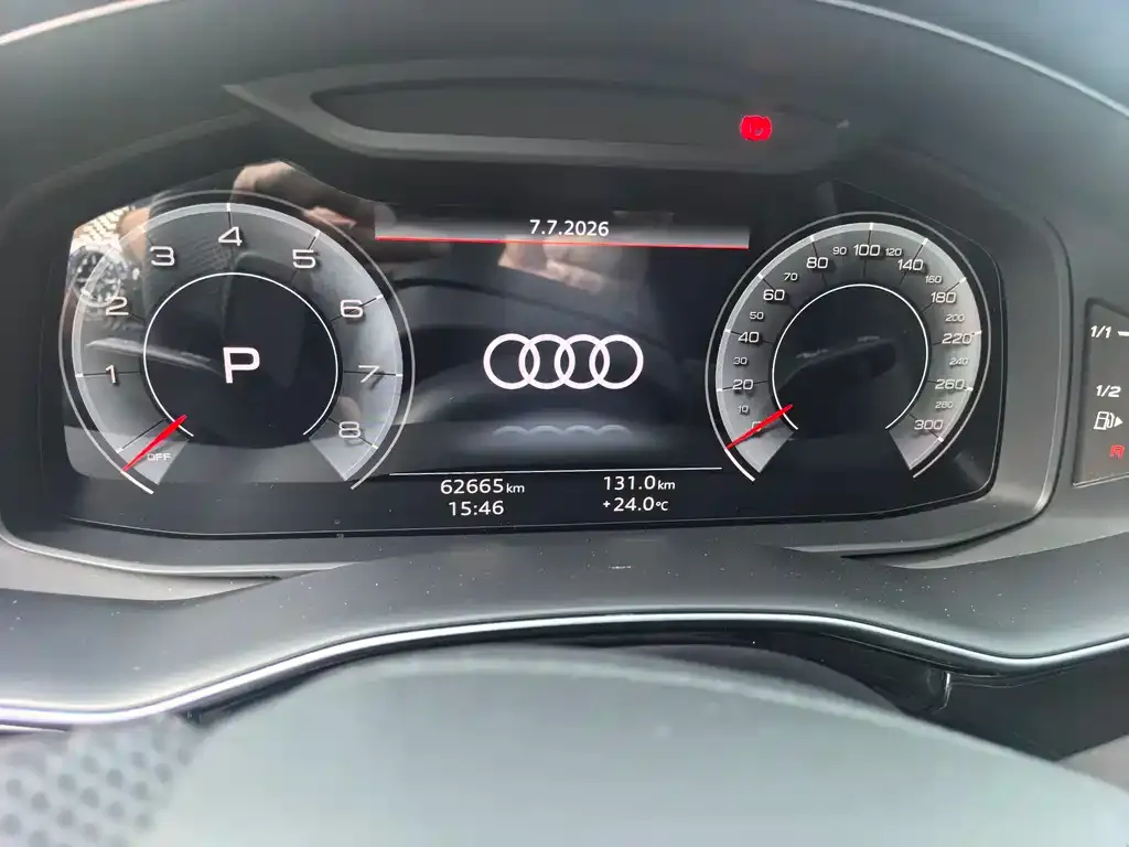 Audi Q7 — фото 2