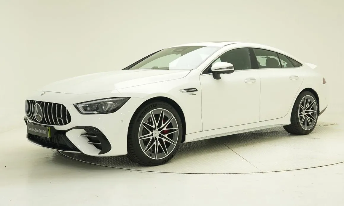 Mercedes-Benz AMG GT — фото 1