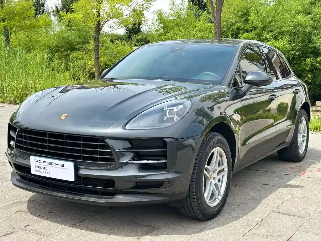 Porsche Macan — фото 1