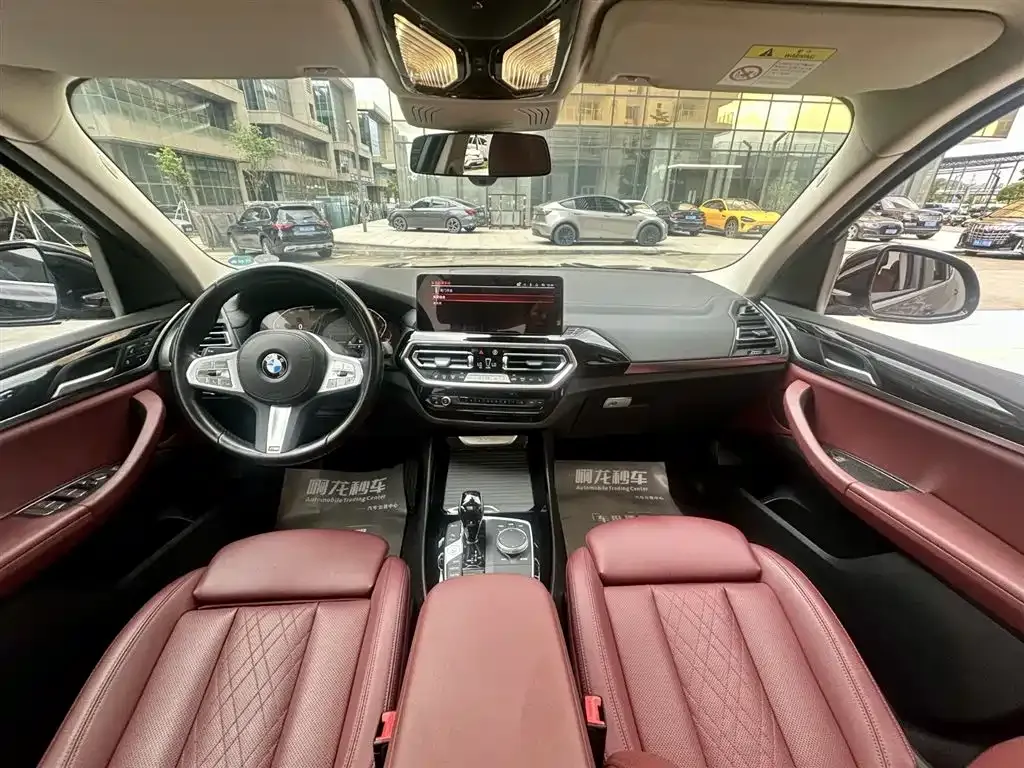 BMW X3 — фото 9