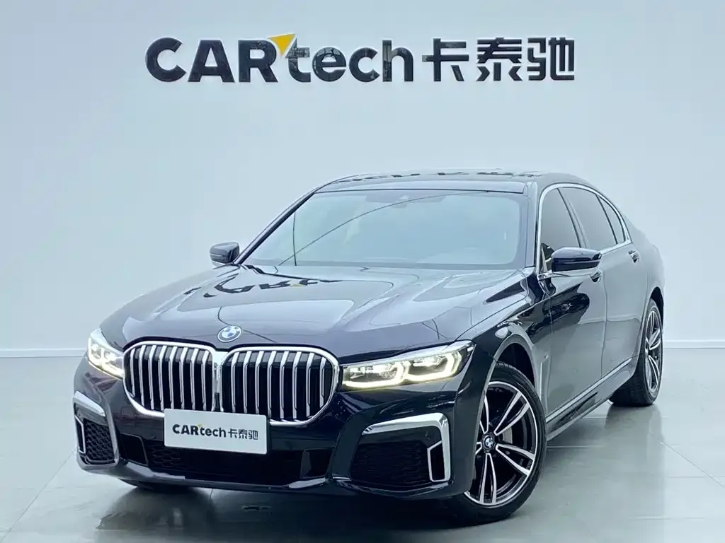 BMW 7 Series 2022 из CN, фото 4