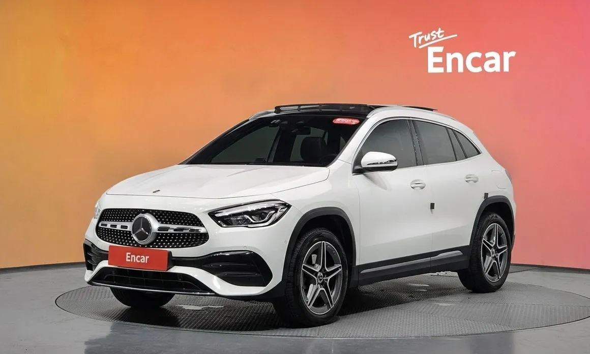 Mercedes-Benz GLA-Class — фото 1