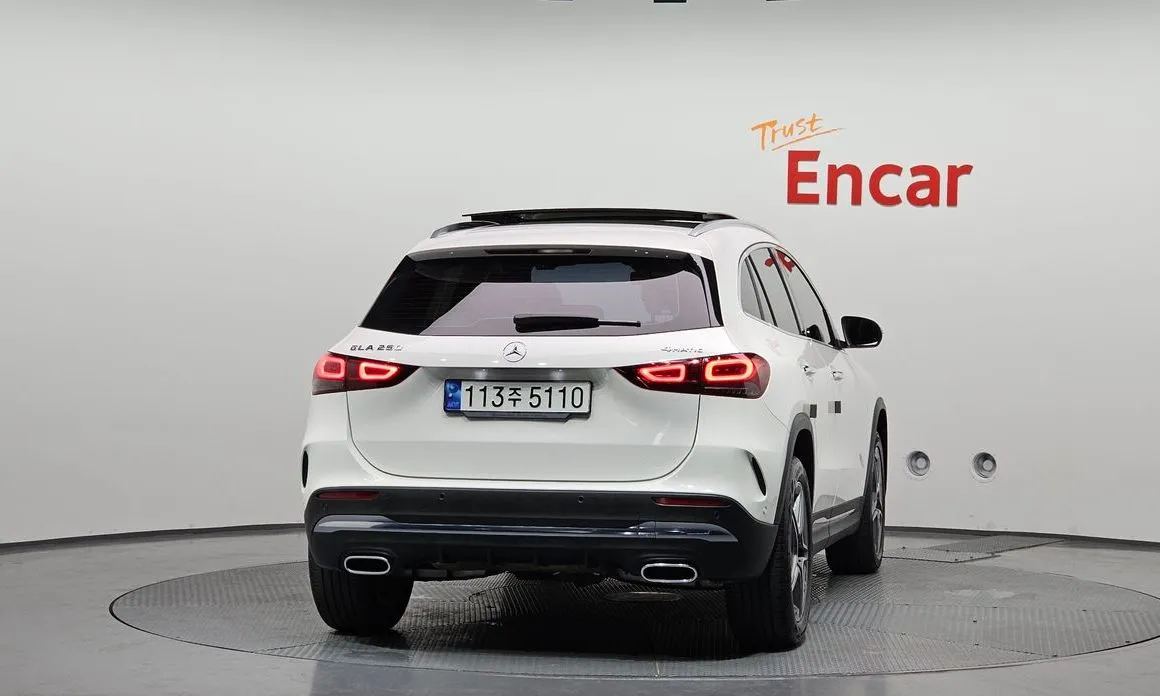 Mercedes-Benz GLA-Class — фото 4